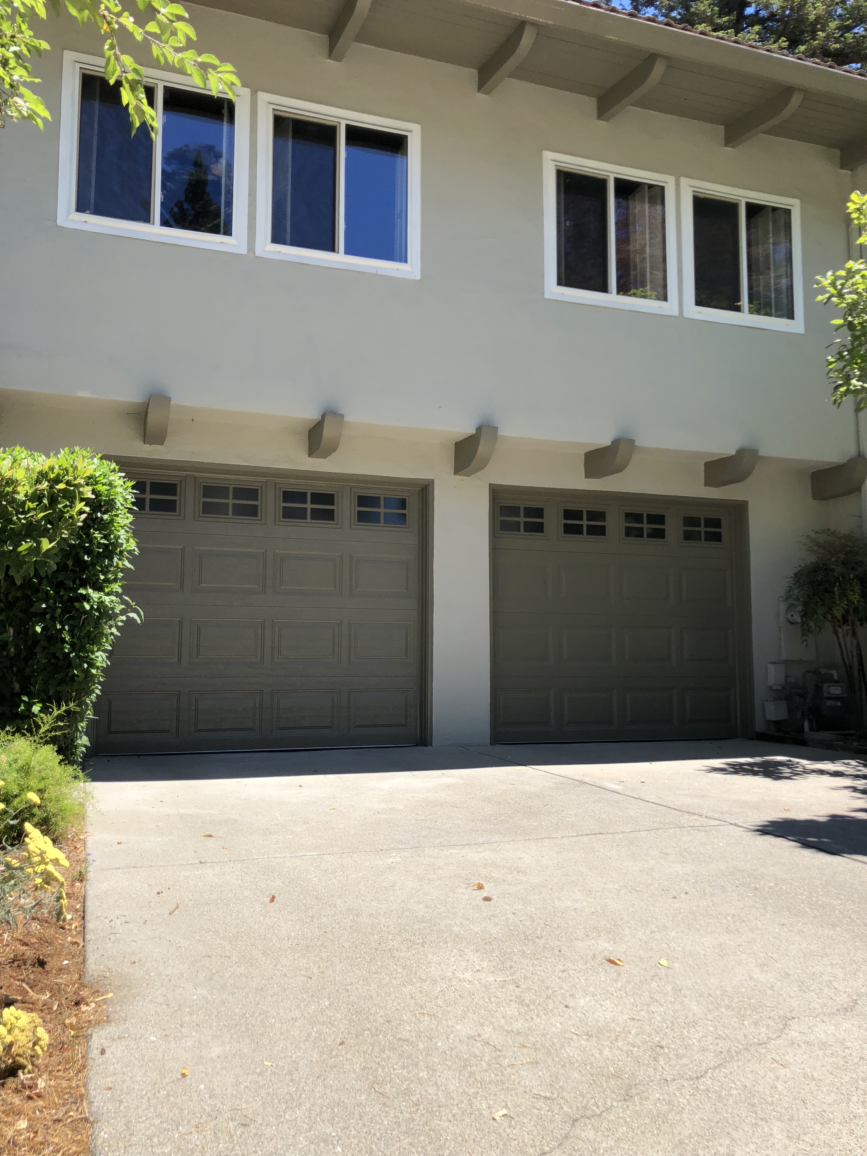 Modern Garage Door | Garage Door | Livermore CA | 925-557-5337