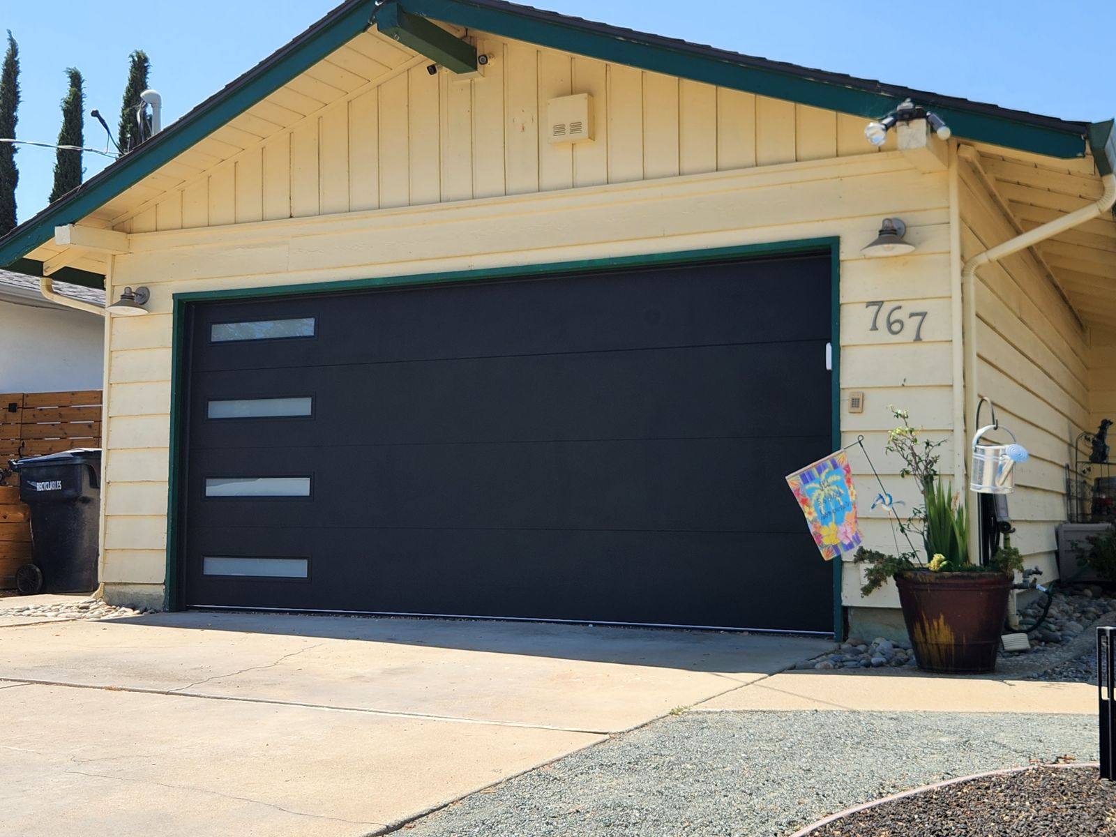 Modern Garage Door | 925-557-5337