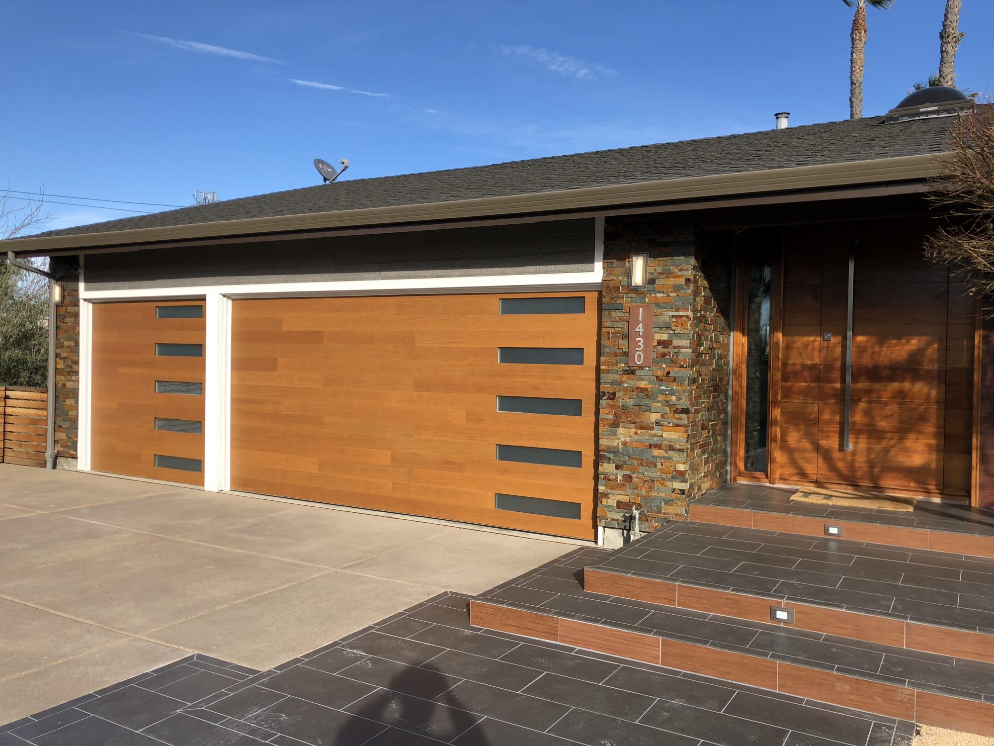 Modern Garage Door | Livermore CA | 925-557-5337