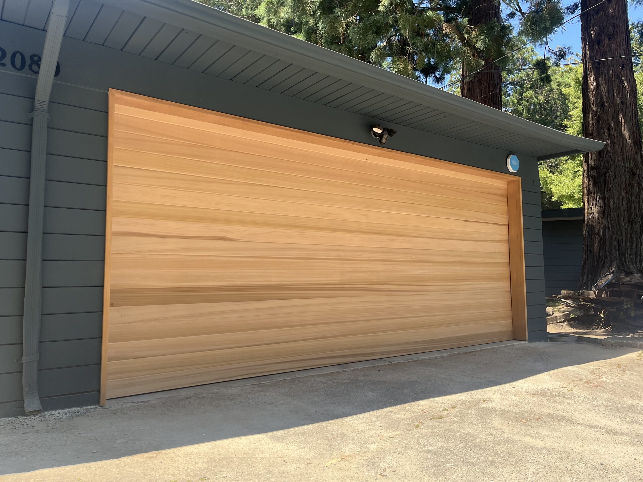 Modern Garage Door | Livermore CA | 925-557-5337 Garage doors installation and repair